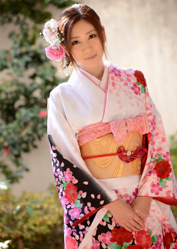 Cô gái Kimono làm tình tập thể